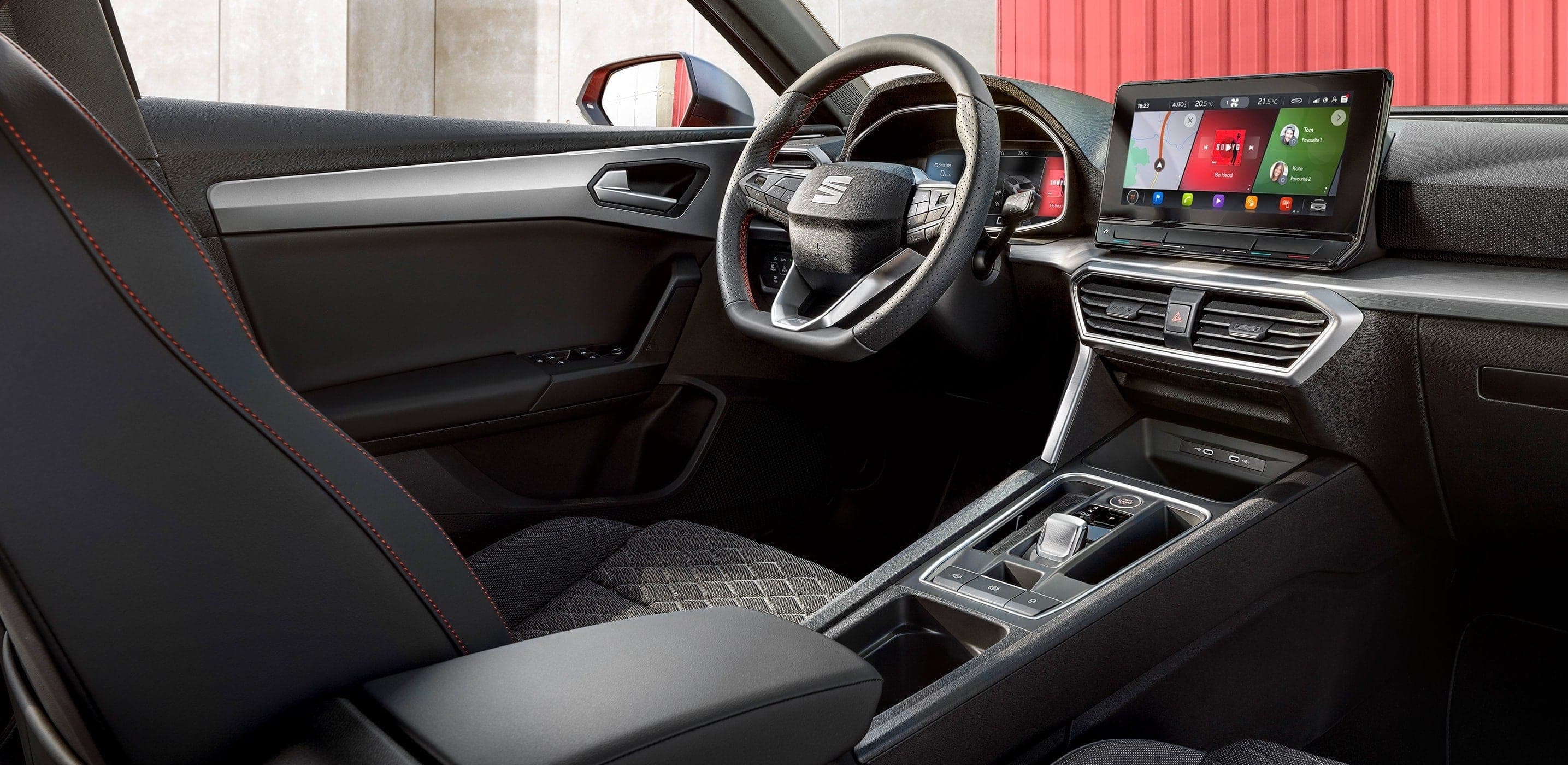 Τεχνολογία συνδεσιμότητας νέου SEAT Leon